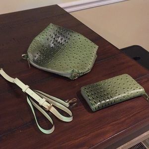Green faux crocodile bag and wallet set.